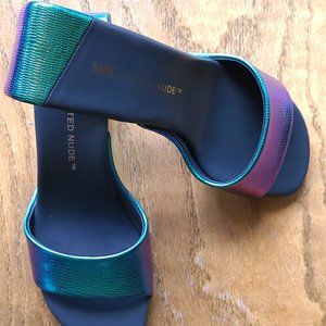 NEW UNITED NUDE - ICONIC MOBIUS MID IRIDESCENT!